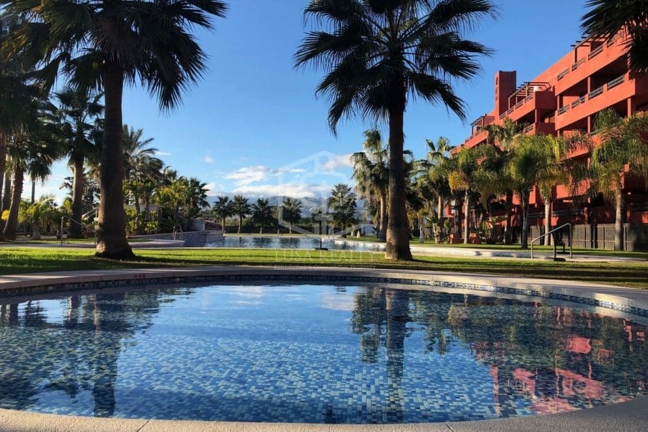 107 soveværelse Hotel til salg i Puerto de la Cruz med swimmingpool garage - € 5.000.000 (Ref: 9438459)