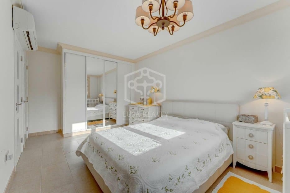 Chalet de 4 habitaciones en Adeje en venta - 5.500.000 € (Ref: 9450841)