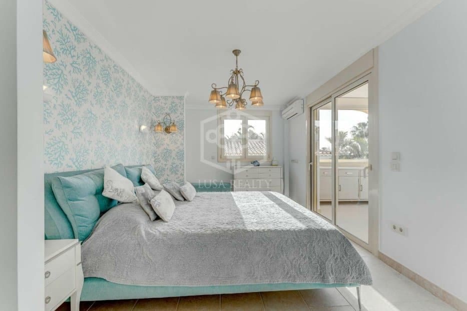 Chalet de 4 habitaciones en Adeje en venta - 5.500.000 € (Ref: 9450841)