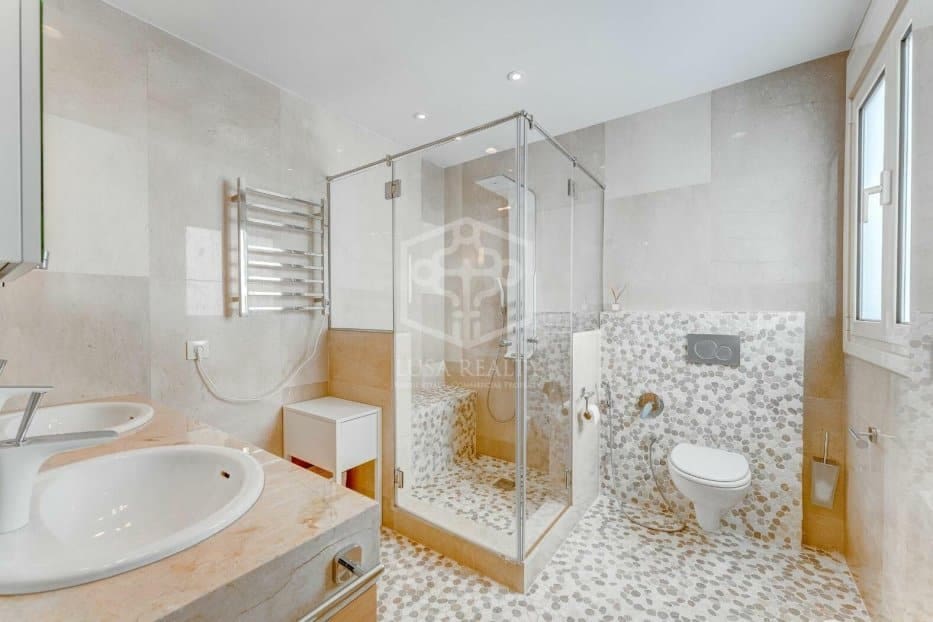 Chalet de 4 habitaciones en Adeje en venta - 5.500.000 € (Ref: 9450841)