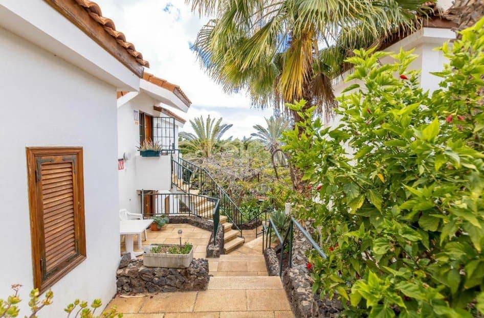 27 sovrum Kommersiell till salu i Arona - 3 500 000 € (Ref: 9450842)