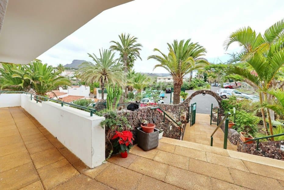 27 sovrum Kommersiell till salu i Arona - 3 500 000 € (Ref: 9450842)