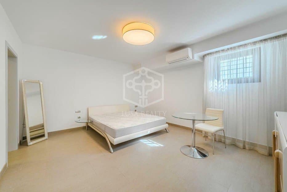 5 soverom Villa til salgs i Adeje - € 2 950 000 (Ref: 9450843)