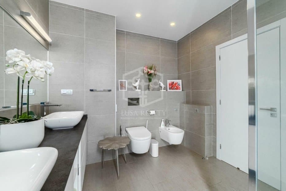 5 soverom Villa til salgs i Adeje - € 2 950 000 (Ref: 9450843)