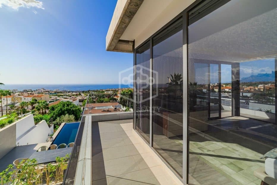 5 soverom Villa til salgs i Adeje - € 2 950 000 (Ref: 9450843)