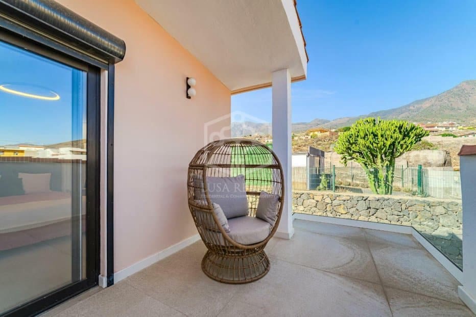 4 soverom Villa til salgs i Candelaria - € 990 000 (Ref: 9450846)