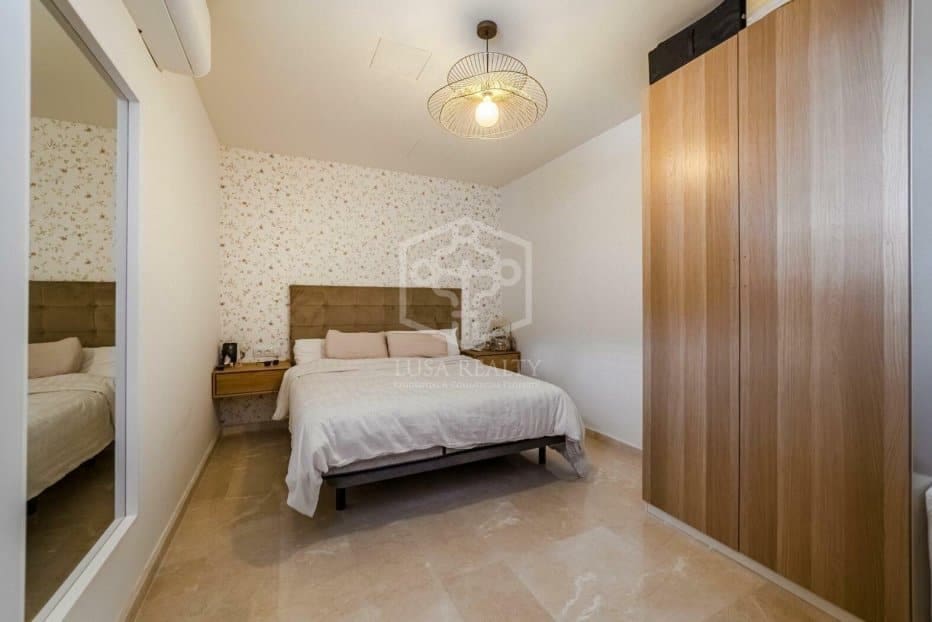 5 bedroom Villa for sale in Adeje - € 2,300,000 (Ref: 9500333)