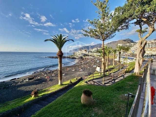 12 bedroom Commercial for sale in Puerto Santiago, Santiago del Teide - € 1,195,000 (Ref: 9500335)