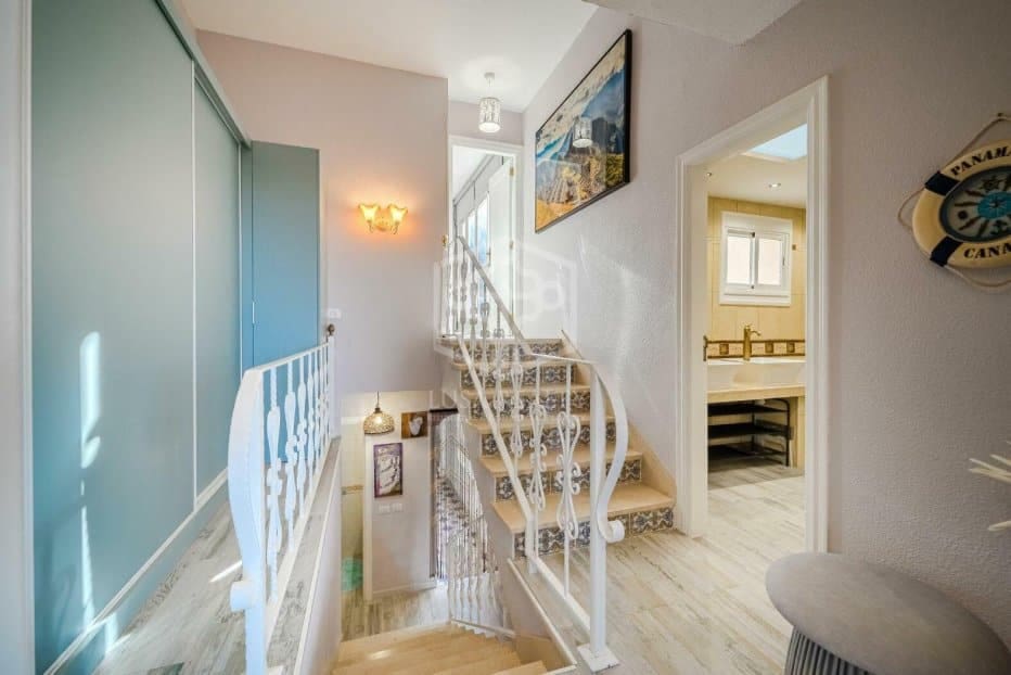 3 Zimmer Haus zu verkaufen in Arona - 750.000 € (Ref: 9500337)