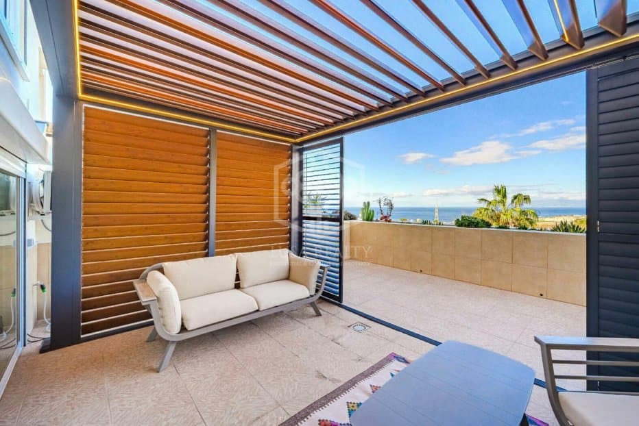 3 Zimmer Haus zu verkaufen in Arona - 750.000 € (Ref: 9500337)