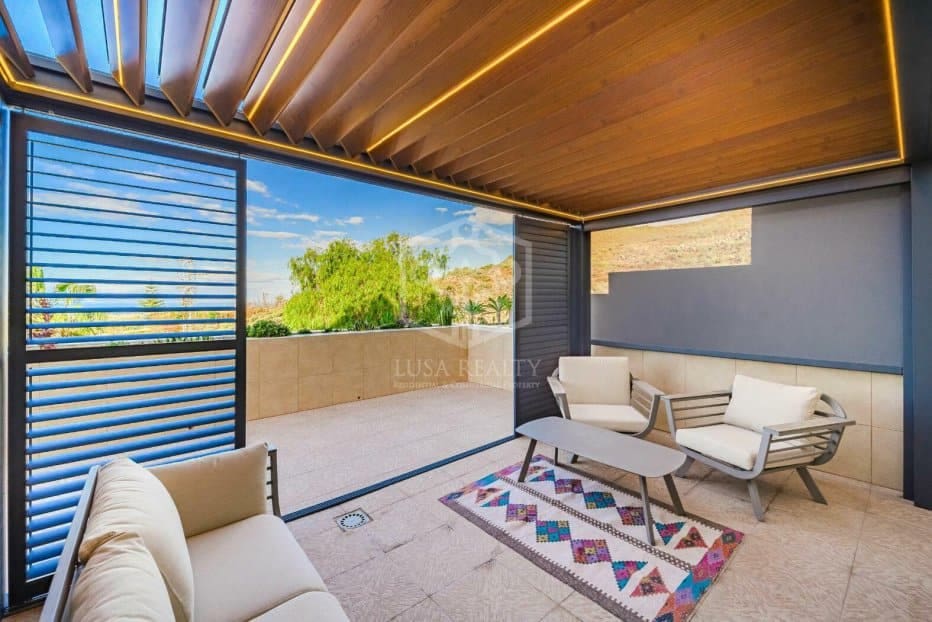 3 Zimmer Haus zu verkaufen in Arona - 750.000 € (Ref: 9500337)