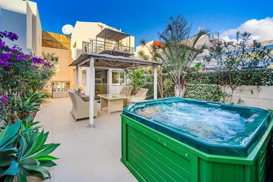 3 Zimmer Haus zu verkaufen in Arona - 750.000 € (Ref: 9500337)