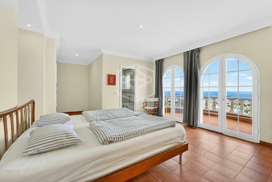 5 Zimmer Villa zu verkaufen in Adeje - 2.500.000 € (Ref: 9522824)