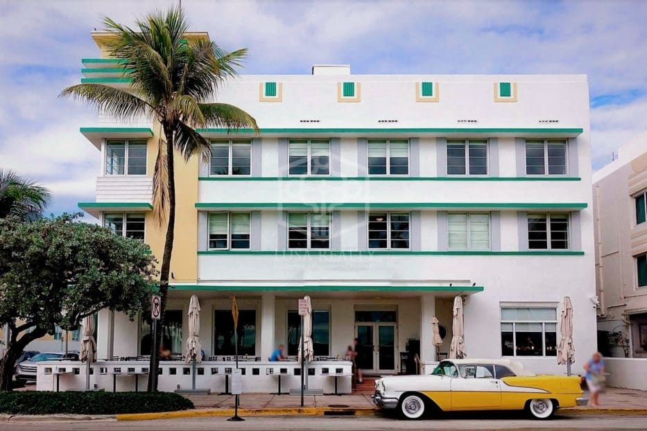 27 bedroom Commercial for sale in Platja d'Aro - € 2,500,000 (Ref: 9546914)