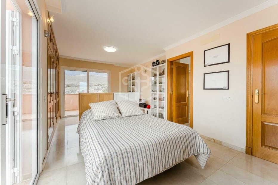 4 chambre Villa/Maison à vendre à Adeje - 1 980 000 € (Ref: 9560709)