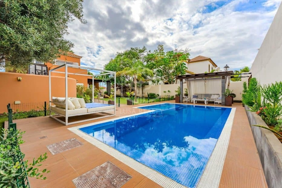 4 chambre Villa/Maison à vendre à Adeje - 1 980 000 € (Ref: 9560709)