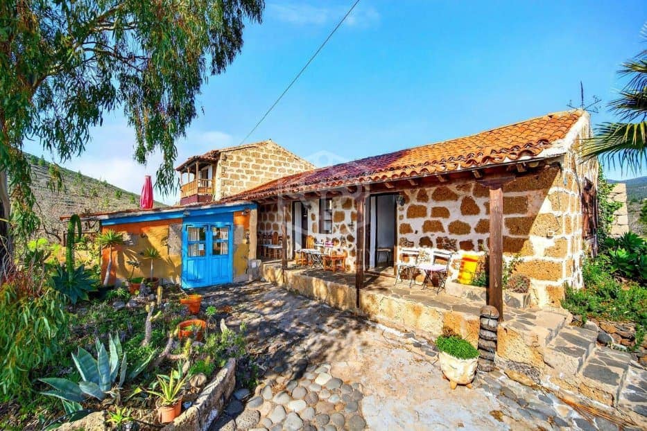 Willa na sprzedaż w Vilaflor - 799 000 € (Ref: 9560710)