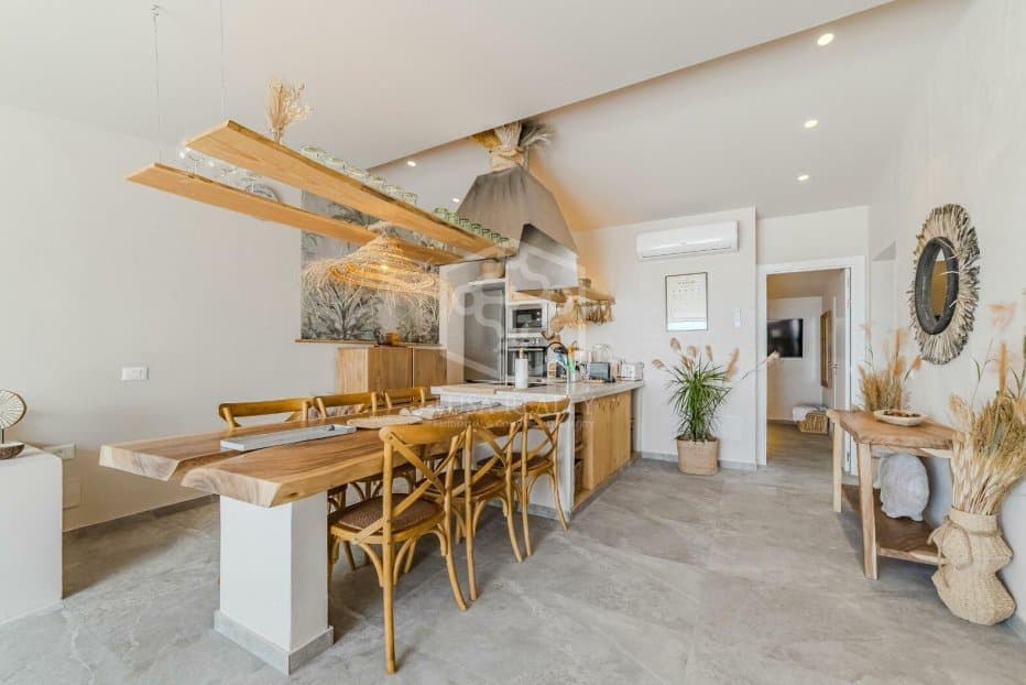 5 Zimmer Villa zu verkaufen in Arona - 1.450.000 € (Ref: 9604474)