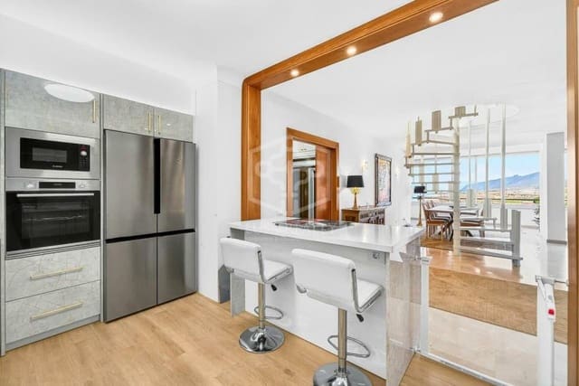 3 makuuhuone Huoneisto myytävänä paikassa Marazul, Adeje - 1 050 000 € (Ref: 9604475)