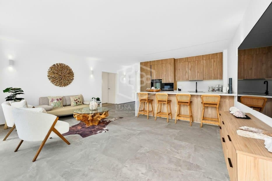 2 soveværelse Villa til salg i Arona - € 995.000 (Ref: 9604476)