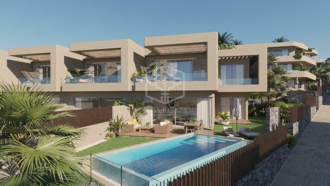 4 slaapkamer Huis te koop in Adeje - € 1.890.000 (Ref: 9625135)