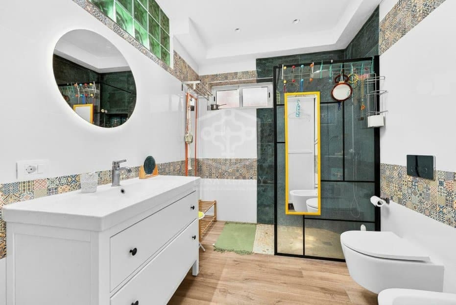 Villa till salu i Guia de Isora med pool garage - 3 280 000 € (Ref: 9646758)