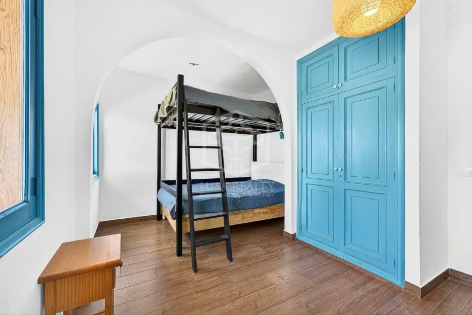 Villa till salu i Guia de Isora med pool garage - 3 280 000 € (Ref: 9646758)