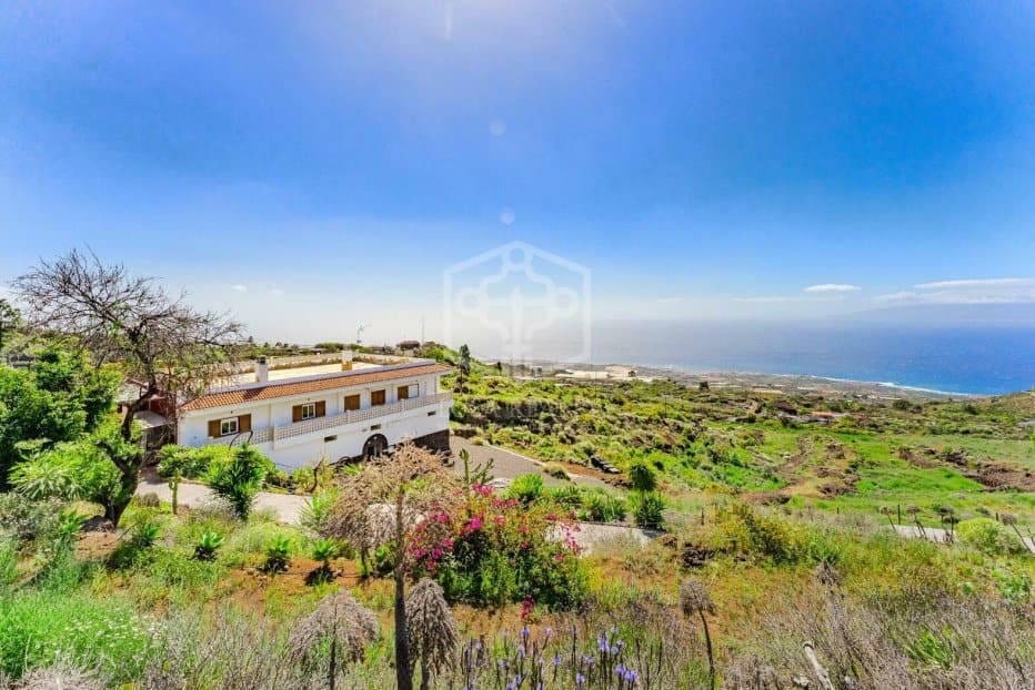 Villa till salu i Guia de Isora med pool garage - 3 280 000 € (Ref: 9646758)