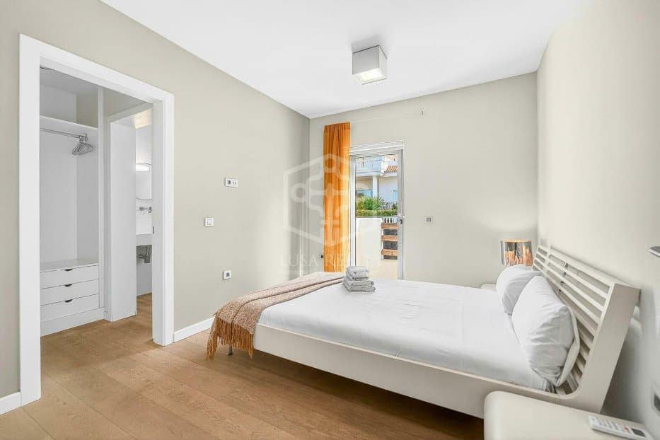 5 chambre Villa/Maison à vendre à Adeje avec piscine - 2 000 000 € (Ref: 9646759)