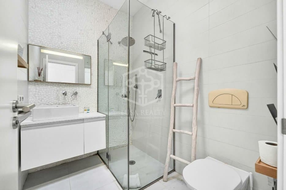 5 chambre Villa/Maison à vendre à Adeje avec piscine - 2 000 000 € (Ref: 9646759)