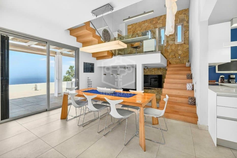 5 chambre Villa/Maison à vendre à Adeje avec piscine - 2 000 000 € (Ref: 9646759)