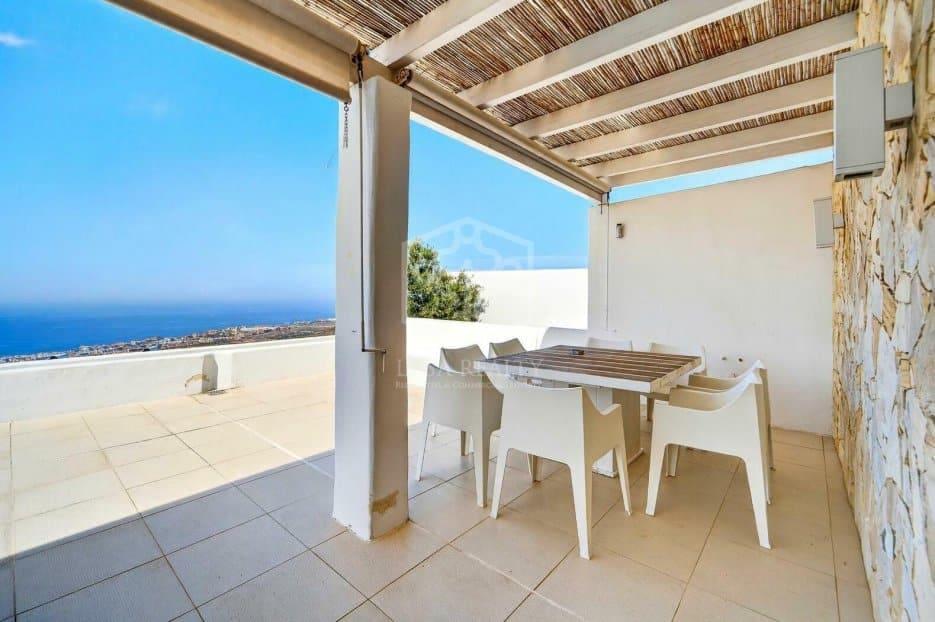 5 chambre Villa/Maison à vendre à Adeje avec piscine - 2 000 000 € (Ref: 9646759)