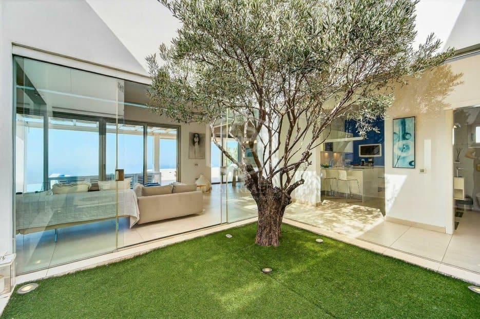 5 chambre Villa/Maison à vendre à Adeje avec piscine - 2 000 000 € (Ref: 9646759)