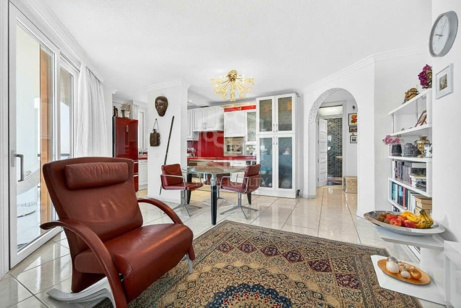 2 Zimmer Apartment zu verkaufen in Arona mit Pool - 735.000 € (Ref: 9646761)