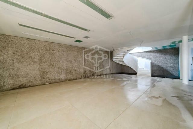 4 makuuhuone Huvila myytävänä paikassa Guía de Isora mukana uima-altaan 
autotalli - 6 900 000 € (Ref: 9673709)