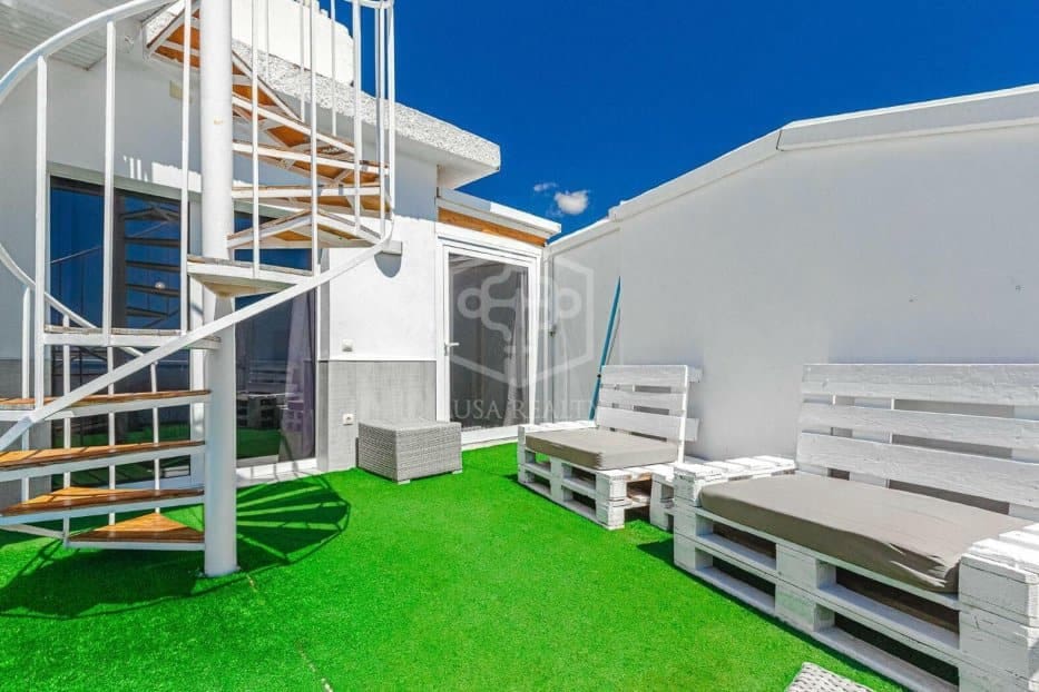 3 soverom Villa til salgs i Adeje med svømmebasseng - € 1 100 000 (Ref: 9714378)