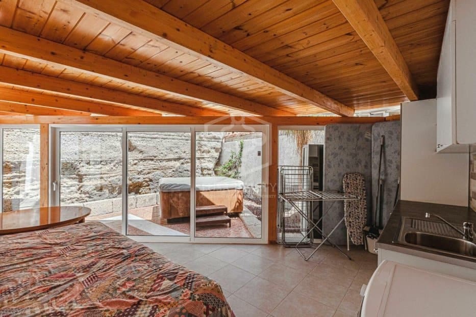 3 soverom Villa til salgs i Adeje med svømmebasseng - € 1 100 000 (Ref: 9714378)