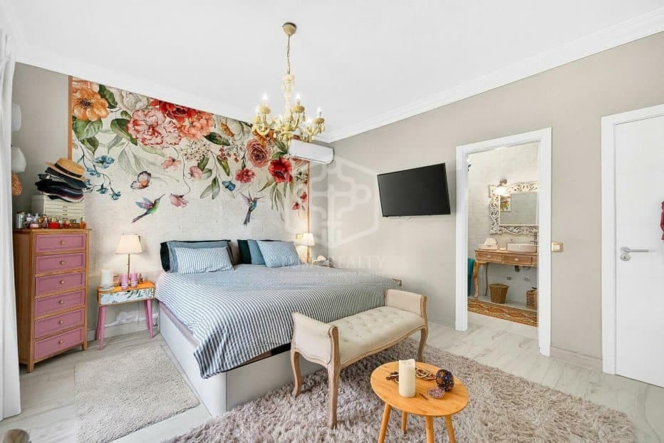 Chalet de 2 habitaciones en Guía de Isora en venta con piscina - 998.000 € (Ref: 9714379)