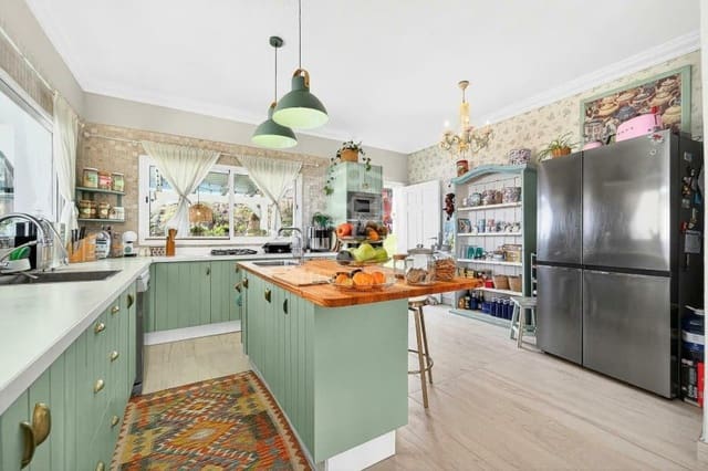 2 soverom Villa til salgs i Guía de Isora med svømmebasseng - € 998 000 (Ref: 9714379)