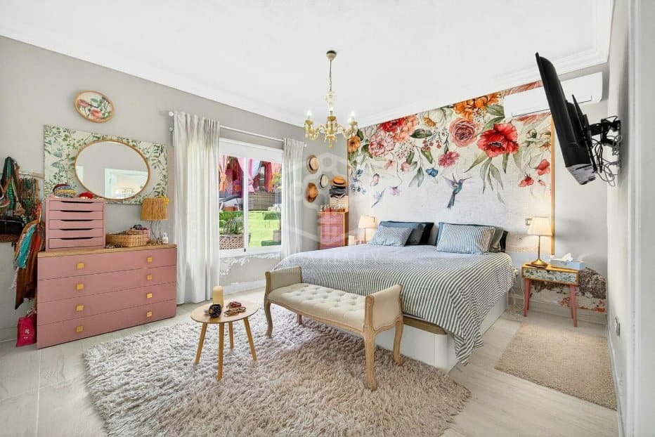 Chalet de 2 habitaciones en Guía de Isora en venta con piscina - 998.000 € (Ref: 9714379)