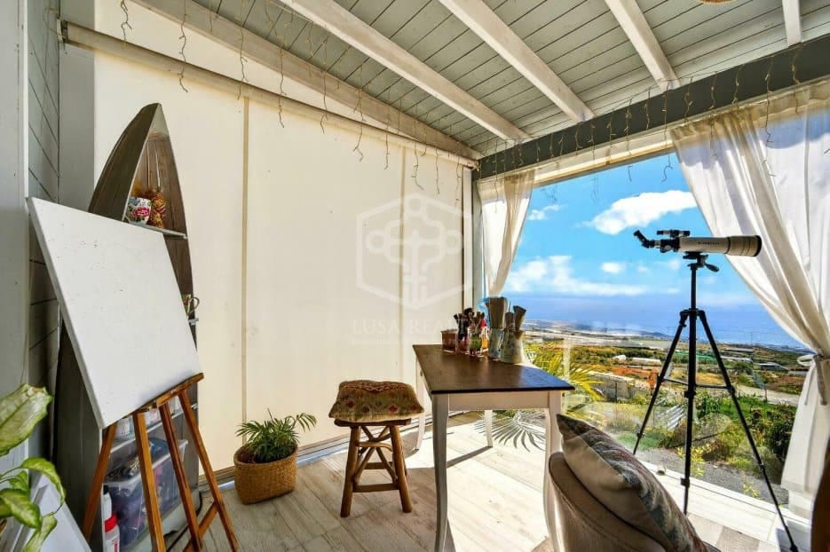 Chalet de 2 habitaciones en Guía de Isora en venta con piscina - 998.000 € (Ref: 9714379)