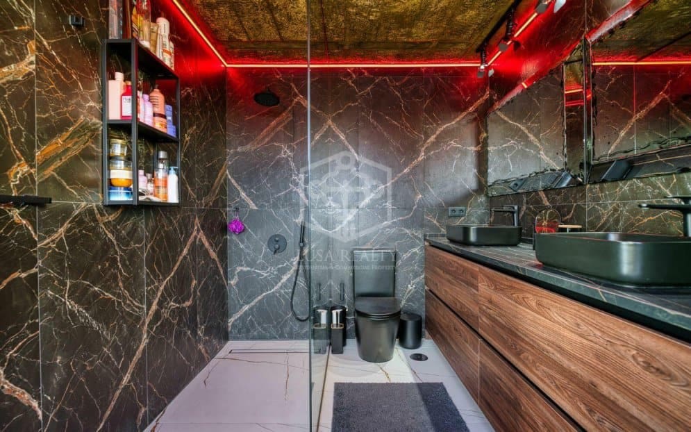 4 sypialnia Willa na sprzedaż w Adeje z basenem garażem - 5 500 000 € (Ref: 9731555)