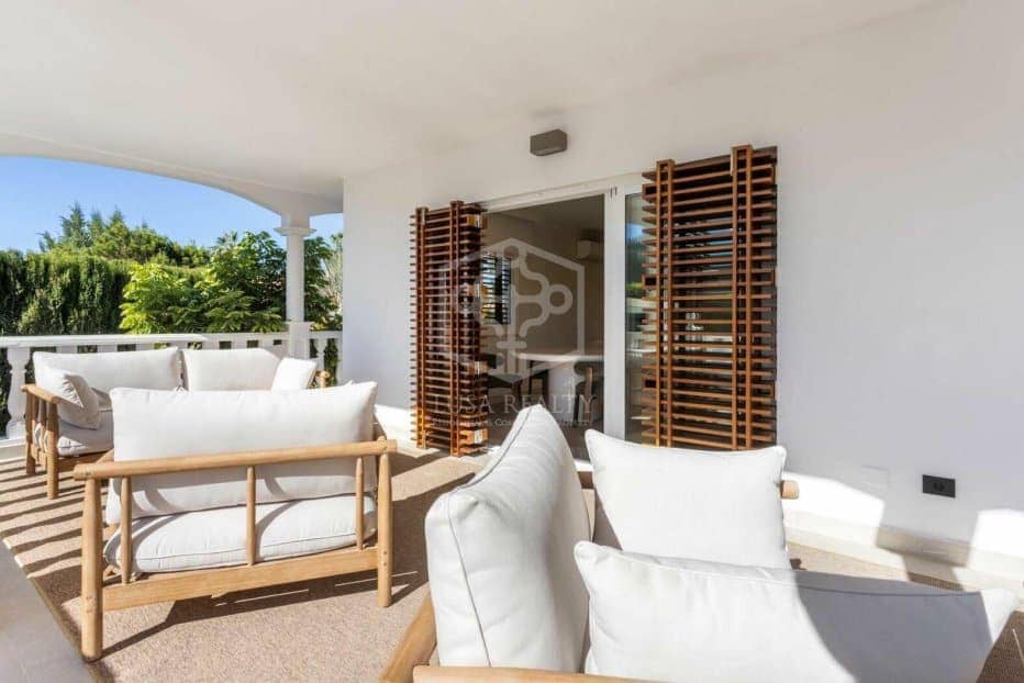 5 slaapkamer Villa te koop in Adeje met zwembad - € 3.300.000 (Ref: 9731556)