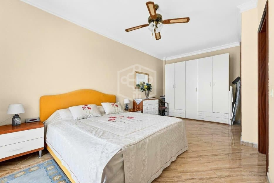 14 soverom Villa til salgs i Adeje med svømmebasseng garasje - € 2 590 000 (Ref: 9755129)