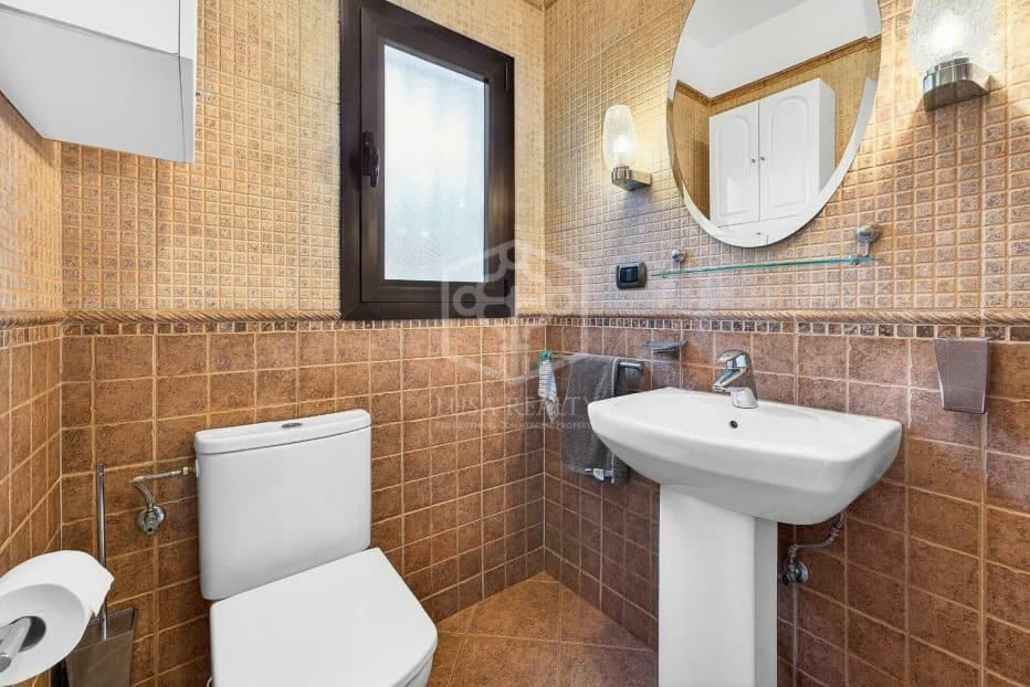 4 camera da letto Casa in vendita in Adeje con piscina garage - 750.000 € (Rif: 9755133)