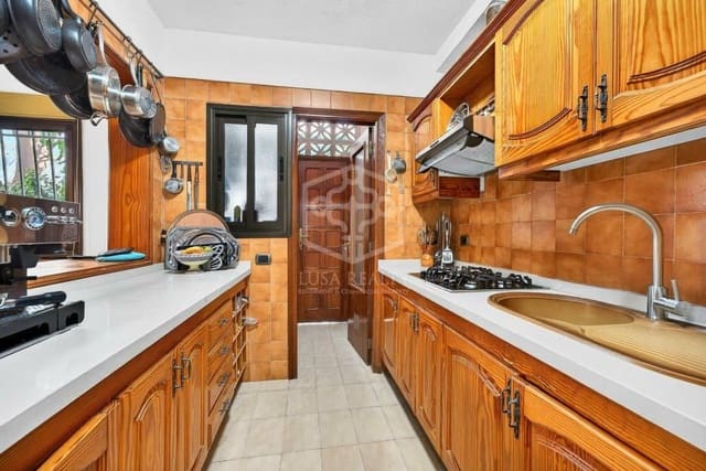 4 camera da letto Casa in vendita in Torviscas Bajo, Adeje con piscina garage - 750.000 € (Rif: 9755133)