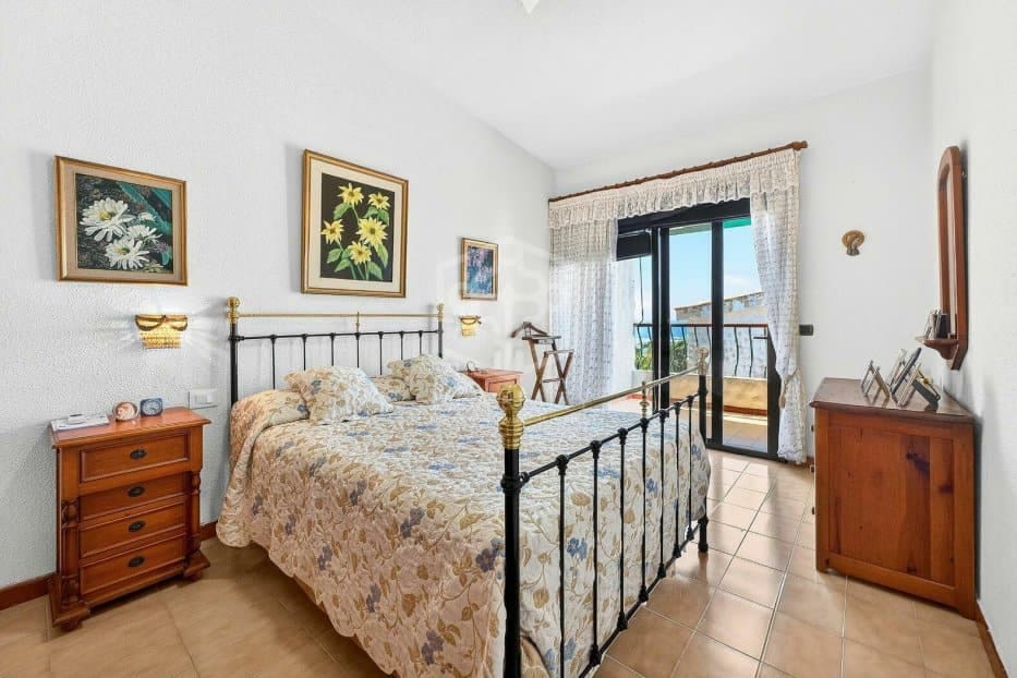 4 camera da letto Casa in vendita in Adeje con piscina garage - 750.000 € (Rif: 9755133)