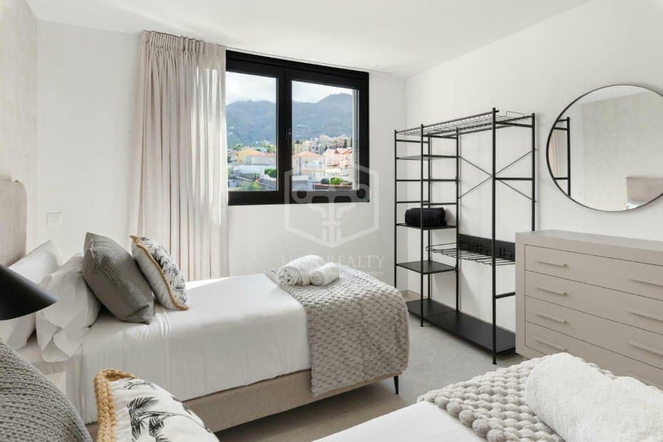 3 soveværelse Byhus til salg i Santa Ursula med swimmingpool garage - € 1.200.000 (Ref: 9788068)