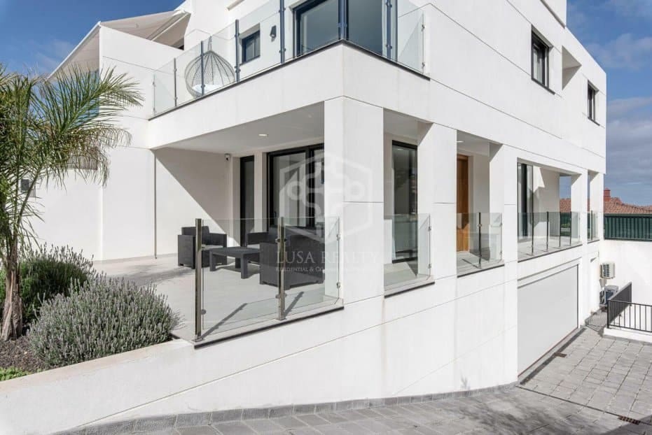 3 soveværelse Byhus til salg i Santa Ursula med swimmingpool garage - € 1.200.000 (Ref: 9788068)