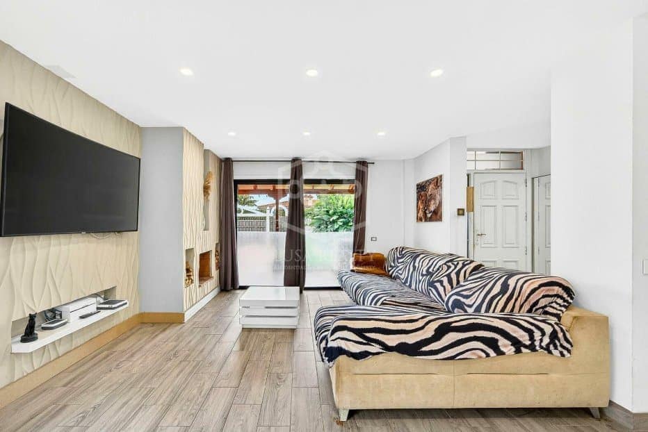 3 quarto Moradia para venda em La Orotava com piscina garagem - 740 000 € (Ref: 9815383)